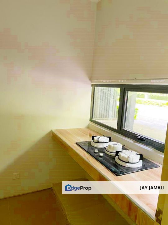 MODERN DESIGN|SPACIOUS HOUSE|EXCLUSIVE FACILITIES|3 STOREY VILLA MIRAGE BY THE LAKE CYBERJAYA FOR SALE, Selangor, Cyberjaya