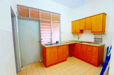 Pangsapuri Orkid, Puchong