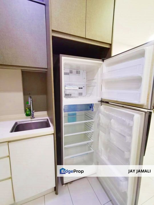 FREEHOLD|MID LEVEL|FULLY FURNISHED SKYPOD RESIDENCES PUCHONG IN FRONT IOI MALL FOR SALE, Selangor, Puchong