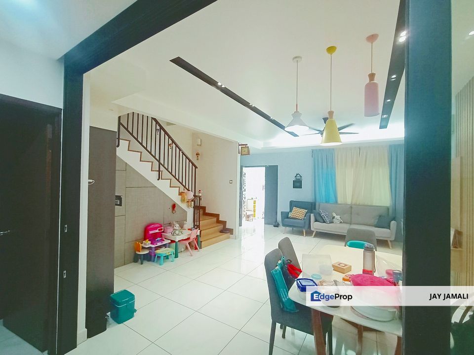 FULLY RENOVATED|MOVE IN CONDITION|BONUS ATTIC AND WALKING CLOSET|TAMAN SEJATI 4 KLANG FOR SALE, Selangor, Klang