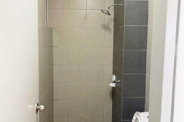 LBS Skylake Residence