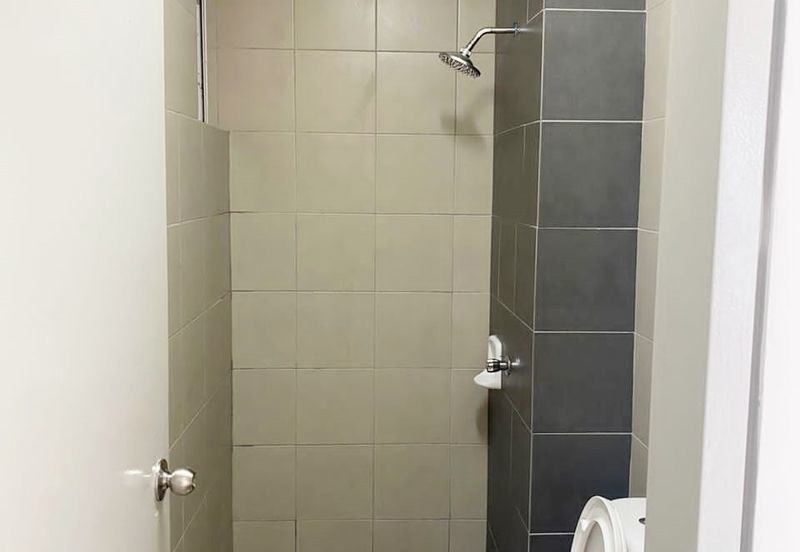 LBS Skylake Residence