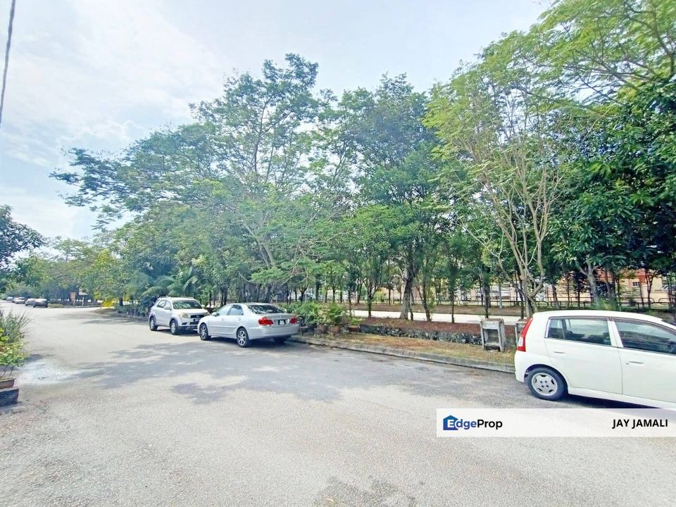 [TIDAK MENGADAP RUMAH], Saiz 20x80, Rumah Teres 2.5 tingkat, Extend kitchen Garden Avenue, Seremban 2, Negeri Sembilan., Negeri Sembilan, Seremban