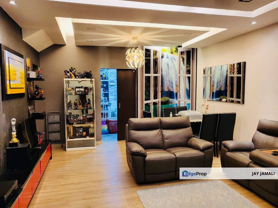 Facing Open| RENOVATED Double Storey Terrace Nusari Aman Sendayan Seremban FOR SALE, Negeri Sembilan, Seremban