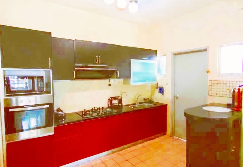 Saujana Aster, Precinct 11