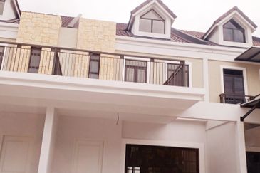 Monet Springtime @ Sunsuria City