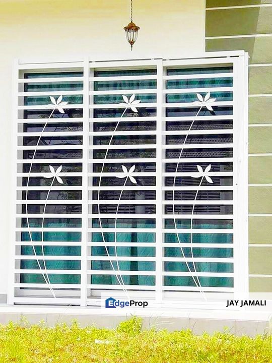 LAMAN CEMPAKA KOTA SERIEMAS | Rumah Corner Lot status Freehold with extra land, Negeri Sembilan, Nilai