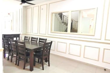 Setia Warisan Tropika (Belladonna)