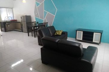 Taman Pinggiran Putra