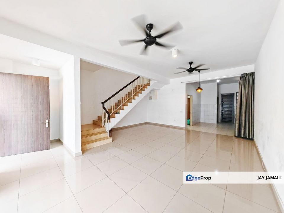 FREEHOLD|GATED GUARDED| 2 Storey Serenia Amani, Bandar Serenia, Kota Warisan Dengkil Sepang for SALE, Selangor, Sepang