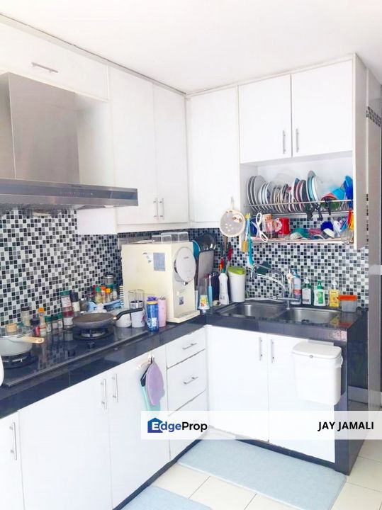 FREEHOLD|NEARBY AMENITIES|Townhouse upper level at Bandar Bukit Puchong 2, Selangor, Puchong