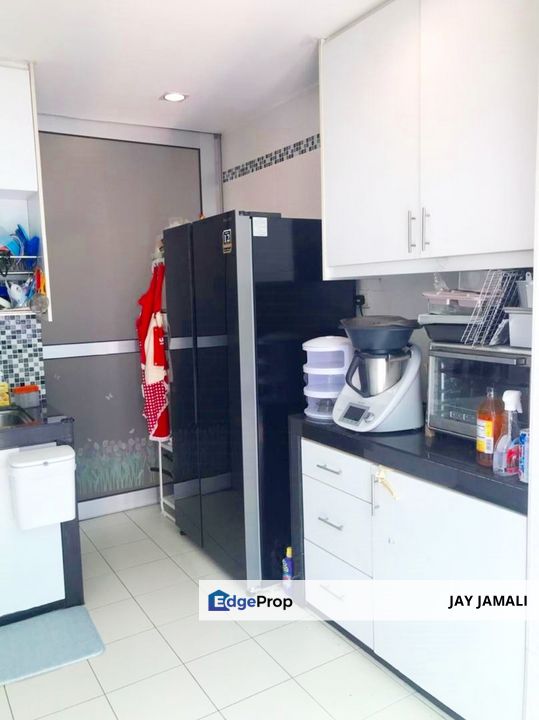 FREEHOLD|NEARBY AMENITIES|Townhouse upper level at Bandar Bukit Puchong 2, Selangor, Puchong