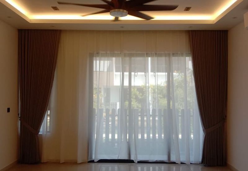 Setia Warisan Tropika (Belladonna)