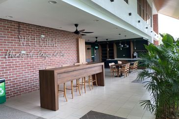 Setia Warisan Tropika (Belladonna)