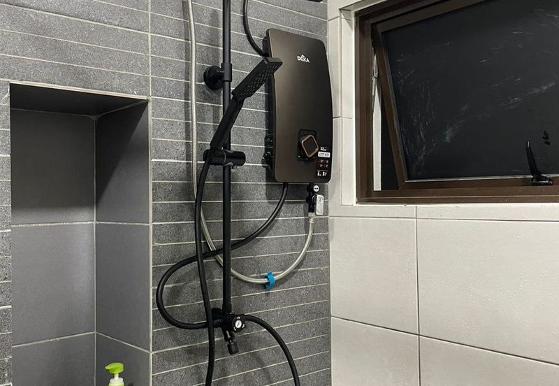 Setia Warisan Tropika (Belladonna)