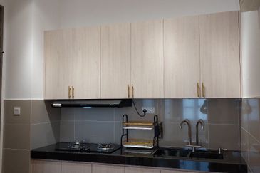 Zentro Residences @ 16 Sierra