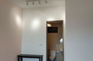 Zentro Residences @ 16 Sierra