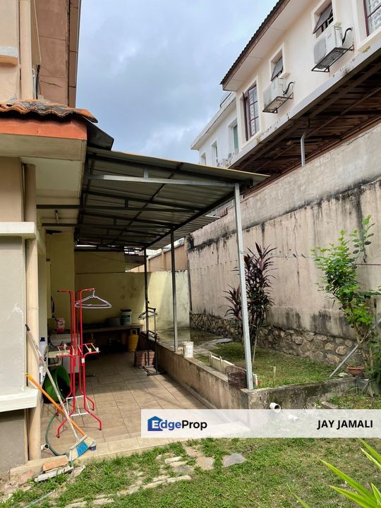 INDIVIDUAL TITLE|SPACIOUS HOUSE| SEMI D DOUBLE STOREY HOUSE FOR SALE at LP 6 Seri Kembangan Puncak Jalil , Selangor, Seri Kembangan