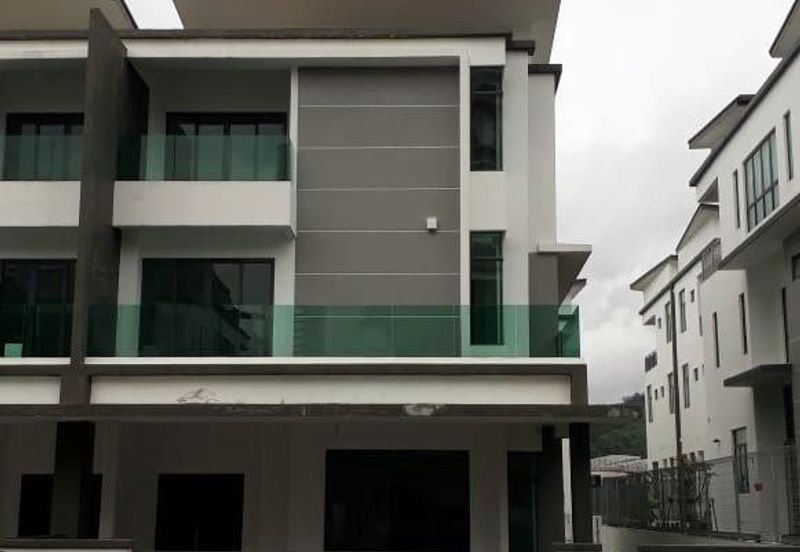 Saujana Heights @ Taman Puncak Saujana