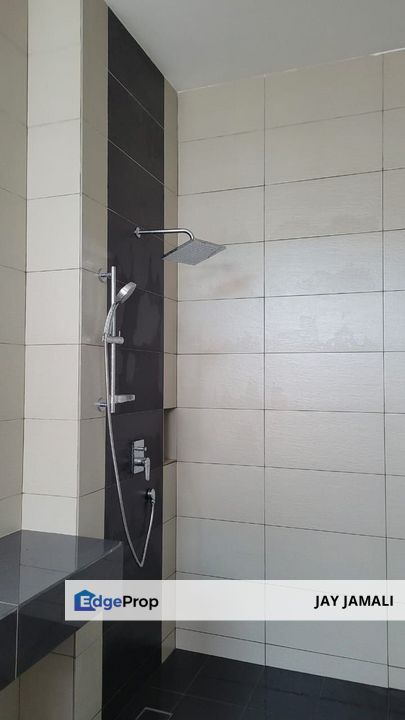 Spacious House 3 Storey Semi D @ Saujana Heights, Kajang for Rent, Selangor, Kajang