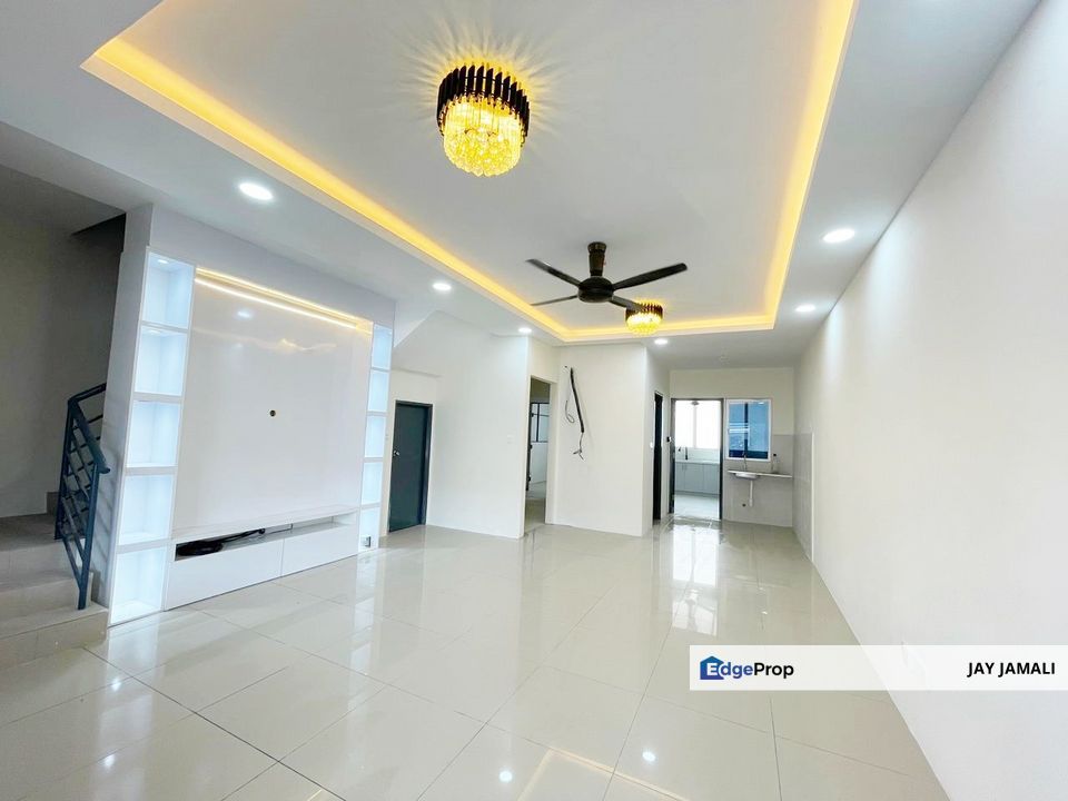 Rumah sudah extend dan renovated | Kita HARMONI Double Storey, Cybersouth, Dengkil untu dijual, Selangor, Dengkil