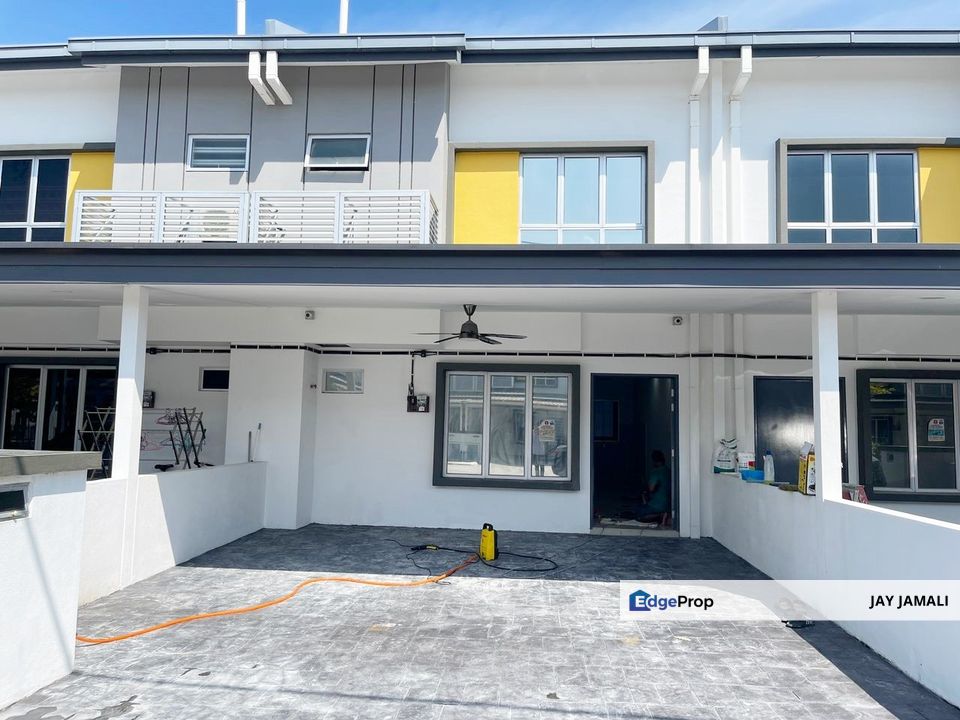 Rumah sudah extend dan renovated | Kita HARMONI Double Storey, Cybersouth, Dengkil untu dijual, Selangor, Dengkil