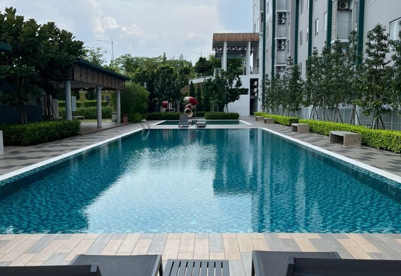 Tangerine Suites @ Sunsuria City **