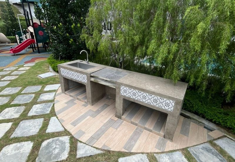 Tangerine Suites @ Sunsuria City **