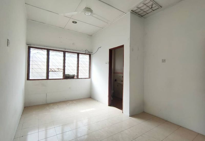 [FACING OPEN] 2-STY Terrace House Kemuning Greenville, Kota Kemuning Shah Alam For Sale
