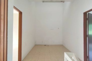 [FACING OPEN] 2-STY Terrace House Kemuning Greenville, Kota Kemuning Shah Alam For Sale