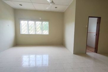 [FACING OPEN] 2-STY Terrace House Kemuning Greenville, Kota Kemuning Shah Alam For Sale