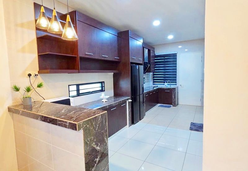 Avista @ Warisan Puteri