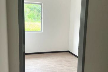 Bandar Baru Salak Tinggi