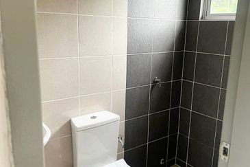 Bandar Baru Salak Tinggi