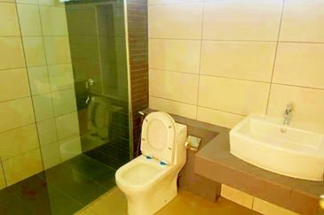 Setia Warisan Tropika