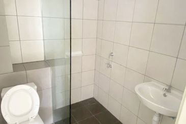 Setia Warisan Tropika