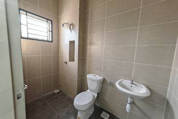 Seksyen 30, Shah Alam