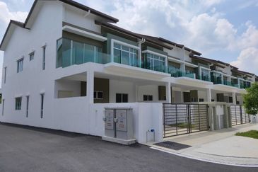 Seksyen 30, Shah Alam