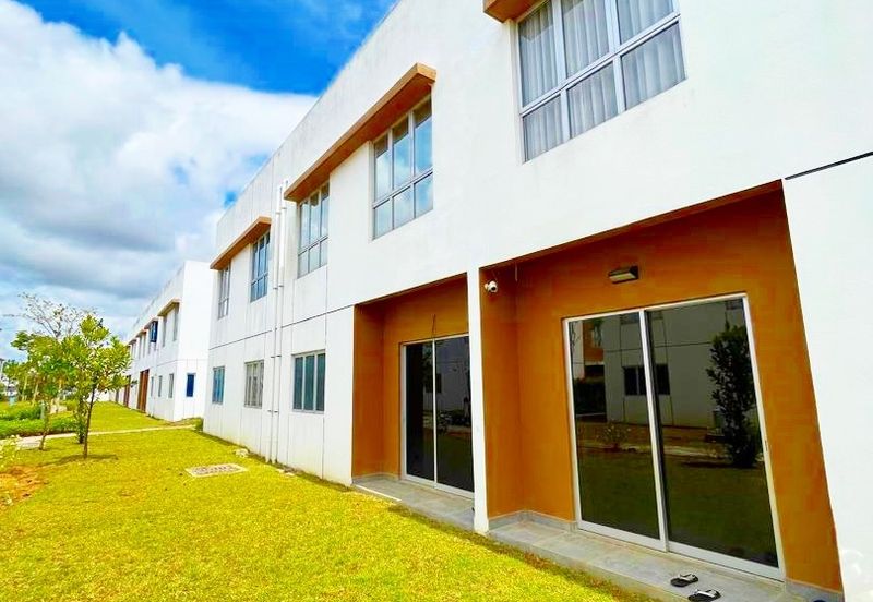 Casa Bluebell @ Cybersouth