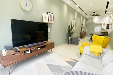 Casa Bluebell @ Cybersouth