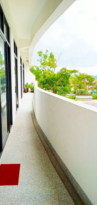 Walking distance to MRT Station Nearby Giant Mall| O2 Residence at Seri Kembangan Puchong South Equine Park for sale, Selangor, Puchong South