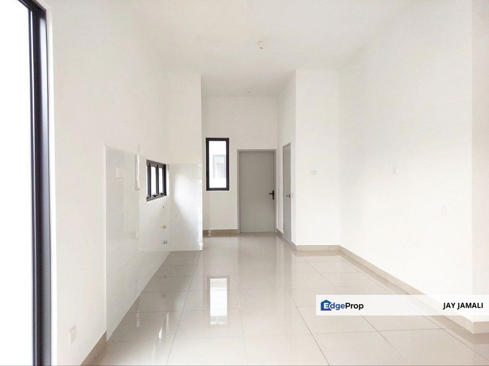NEW UNIT & NEW PHASE FOR SALE Double Storey Semi Detached @ Sejati Lakeside 2, Cyberjaya , Selangor, Cyberjaya