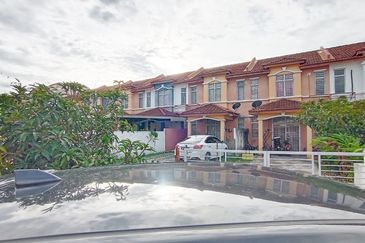 La Cottage Taman Putra Perdana