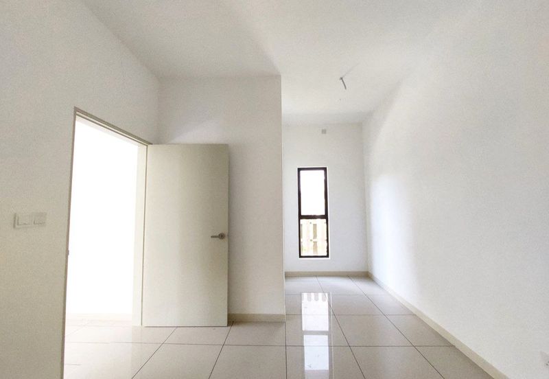 Setia Warisan Tropika