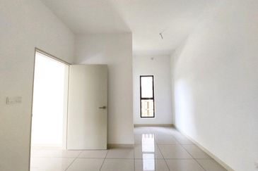 Setia Warisan Tropika