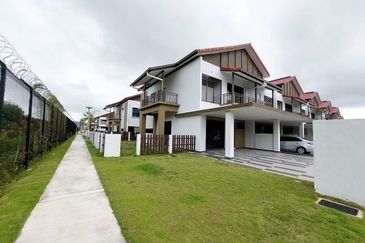 Setia Warisan Tropika