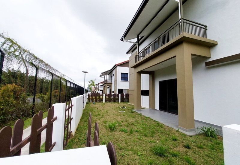 Setia Warisan Tropika