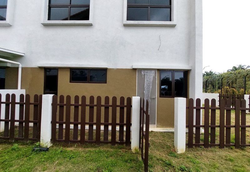 Setia Warisan Tropika