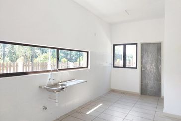 Setia Warisan Tropika