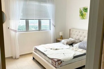 Tangerine Suites @ Sunsuria City